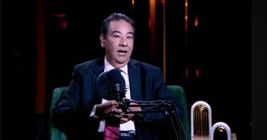 إيهاب الخولي: مصر "عظيمة وباقية" وتستحق أن نعطي لها الكثير