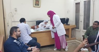 توقيع الكشف الطبى على الطلاب الجدد من ذوى الإعاقة بجامعة سوهاج