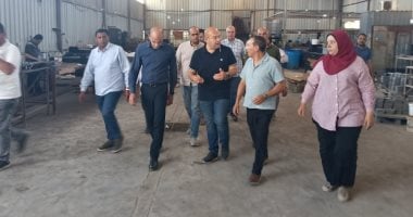 نائب محافظ الجيزة يلتقى مستثمرى المنطقة الصناعية لبحث المشاكل والتحديات