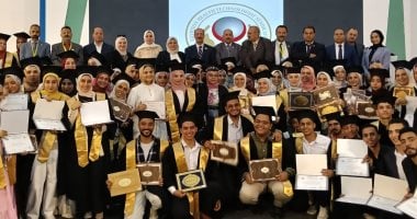النقابة العامة للعلوم الصحية تحتفي بـ270 من أوائل الخريجين في احتفالية كبرى
