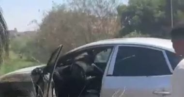 السيطرة على حريق سيارة ملاكي في نجع حمادي بقنا