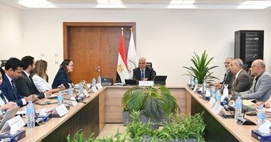 وزير الرى: دراسة مقترح تنفيذ مشروعات لتأهيل محطات الرفع