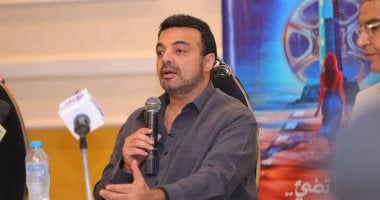 اخبار نيوز : 
                                            عمرو محمود ياسين: تخيلت والدى فى مسلسلى ونحب تانى ليه واتنين قهوة
                                        