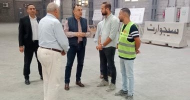 جولة مفاجئة.. وزير قطاع الأعمال العام يتفقد "النصر للمواسير" و"سيجوارت"