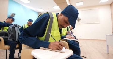 خلف الأسوار.. الفصول الدراسية تحوّلت إلى منارات أمل للمحبوسين