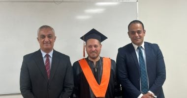 النائب علاء عصام يحصل على درجة الماجستير من الأكاديمية العربية