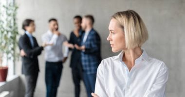 أسوأ 3 ثنائيات أبراج فى الصداقة.. السرطان والدلو علاقتهم توكسيك