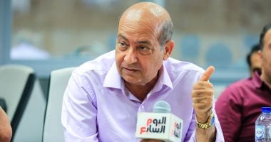طارق الشناوى: علينا ألا نخضع لوسائل التواصل الاجتماعى لأنها رجعية