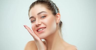 أساس المنتجات الكورية.. اعرفى إزاى تحضرى ماء الأرز للعناية بالبشرة