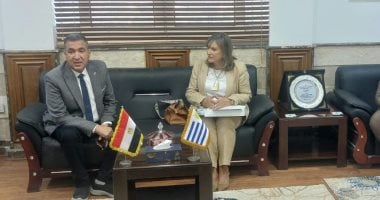 رئيس الهيئة العامة للخدمات البيطرية يبحث مع سفيرة أوروجواي بالقاهرة تعزيز التعاون