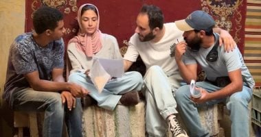 هدي المفتي تستكمل تصوير فيلم "بنات فاتن" وتظهر بـ لوك مفاجأة للجمهور