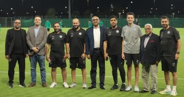 اخبار نيوز : 
                                            القنصلية المصرية فى جدة تدعم بيراميدز أمام الأهلى السعودى بكأس الإنتركونتيننتال
                                        