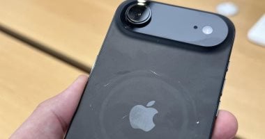 ظهور مزيد من الخدوش فى طرازات iPhone 17 يثير قلق المستخدمين