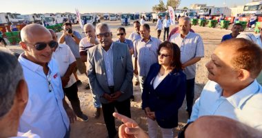 نائب محافظ البحر الأحمر تشهد اصطفاف معدات شركة النظافة لدعم المنظومة