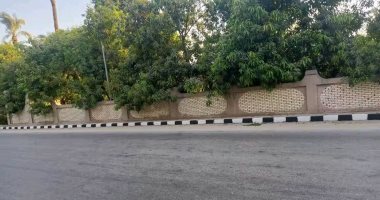 محافظة أسيوط تواصل جهودها فى تجميل مداخل القرى والمراكز .. صور