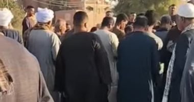 حزن في قنا.. تشييع جثمان مدير مدرسة توفي بعد انتهاء طابور الصباح بأبو تشت