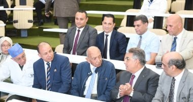 محافظ الدقهلية يزور مركز غنيم ويؤكد: صرح طبي عملاق يشرف مصر كلها