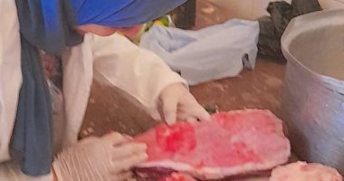 بيطرى سوهاج: الكشف على اللحوم الموردة للطلاب بمدرستى المكفوفين والفكرية