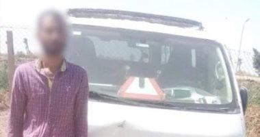 ضبط سائق ميكروباص صدم شاباً وفر هارباً فى المنيا
