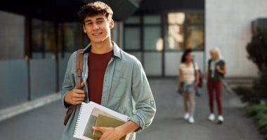 نيوز برو : 
                                            لو كنت مغتربا.. 5 نصائح تساعدك على التأقلم مع الدراسة الجامعية
                                        