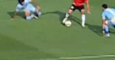 هدى نيوز : 
                                            15 دقيقة ..الأهلى يبحث عن هدف التقدم أمام الحدود ..والنتيجة التعادل 1-1
                                        