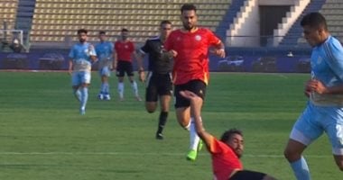 75 دقيقة.. الأهلي يتراجع.. والحدود ينشط هجومياً والتعادل 2-2 يفرض نفسه