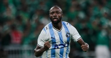 التعادل 1-1 يحسم الشوط الأول بين بيراميدز ضد الأهلى السعودى فى كأس إنتركونتيننتال.. صور