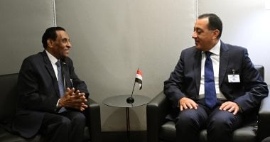 رئيس الوزراء السوداني يدعو الدكتور مصطفى مدبولى لزيارة الخرطوم