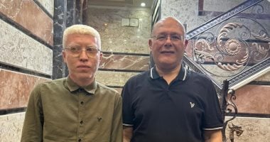 رئيس جامعة سوهاج يلتقى الطالب يوسف ويؤكد إنهاء كل إجراءات تعيينه معيدا بكلية الآداب