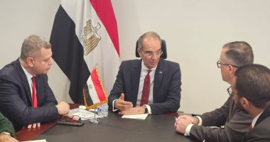 وزير الاتصالات يبحث مع كبرى الشركات الأمريكية التوسع فى استثماراتها