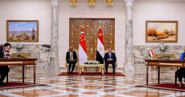 نيوز برو : 
                                            وزيرة التخطيط: مصر حريصة على تقوية العلاقات التجارية والاستثمارية مع سنغافورة
                                        