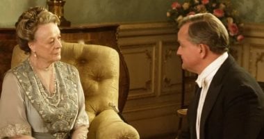 تجاوز مبيعات مزاد القطع الفنية لمسلسل دوانتاون آبى التوقعات