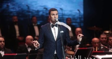 أوبرا الإسكندرية تتجمل بأغانى السينما المصرية بقيادة المايسترو هشام نبوى