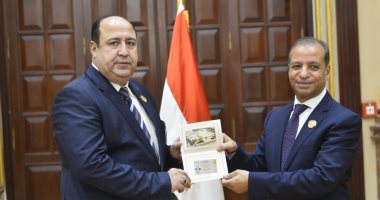 النائب حسن جعفر: المصريون يصطفون خلف القيادة السياسية لمواجهة التحديات   