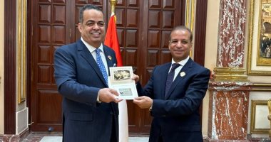 النائب عصام هلال يكشف تحركات "مستقبل وطن" تحت قبة الشيوخ 2025: لسنا بحاجة إلى ائتلاف برلماني تحت القبة.. حصولنا على "الأكثرية" يعكس ثقه الشعب.. والحزب يدخل مرحلة أكثر نضجا بأجندة تشريعية واضحة تنحاز للمواطن