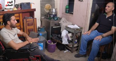 "رجلي اتقطعت ومحدش راضي يشغلني" كواليس مؤلمة يرويها عبده ضحية حادث القطار