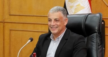 محافظ الإسماعيلية يوجه بتشكيل لجنة استشارية عليا لمعاينة عمارتين