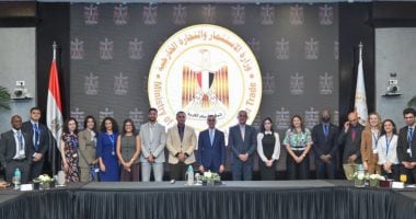 نيوز برو : 
                                            وزير الاستثمار: تعزيز تنافسية الاقتصاد المصرى يساعد بجذب مزيد من الاستثمارات الأجنبية
                                        