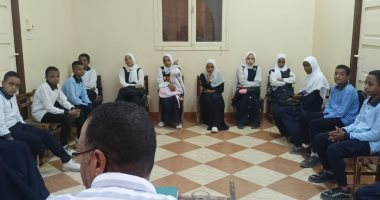 قصور الثقافة بأسوان تواصل أنشطتها المتنوعة ضمن مبادرة "مصر تتحدث"