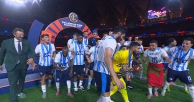 نيوز برو : 
                                            أفريقيا وآسيا والمحيط الهادي تحت السيطرة.. بيراميدز يحتفل بالفوز على أهلى جدة
                                        