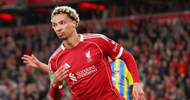 شبكة موطني : 
                                            ليفربول يتأهل لثمن نهائي كأس الرابطة بدون محمد صلاح
                                        