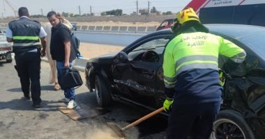 حادث تصادم أعلى طريق الإسماعيلية الصحراوى.. صور