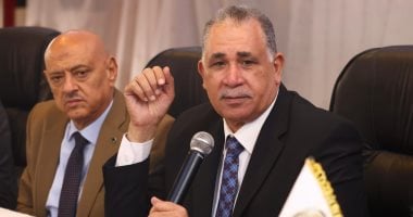 نقيب المحامين يبحث تقديم الخدمات للأعضاء باستخدام الذكاء الاصطناعى