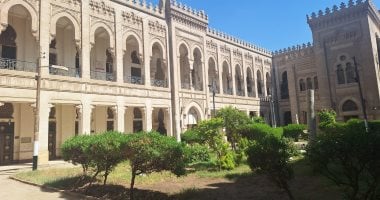 معهد فؤاد الأزهرى في أسيوط.. تحفة معمارية أندلسية شاهدة على تاريخ الأزهر وفن العمارة.. يقع على مساحة 4 أفدنة و8 قراريط.. والملك فؤاد الأول وضع حجر أساسه وافتتحه الملك فاروق عام 1930.. فيديو وصور