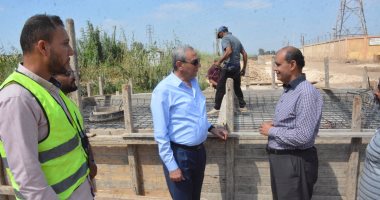 محافظ الغربية يتابع أعمال تطوير كورنيش كفر الزيات ومحور النعناعية