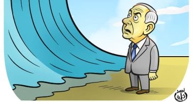 كاريكاتير "اليوم السابع".. نتنياهو يغرق أمام تسونامى الاعتراف الدولى بفلسطين
