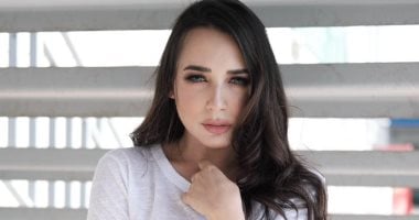ساندى تكشف تفاصيل إجرائها عملية جراحية فى أنفها بعد شهرين من المعاناة