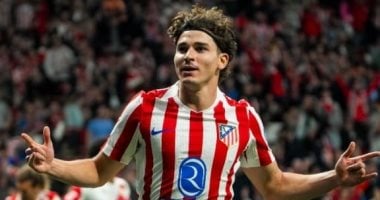هاتريك ألفاريز يقود أتلتيكو مدريد لريمونتادا مثيرة على رايو فاليكانو بالدوري الإسباني