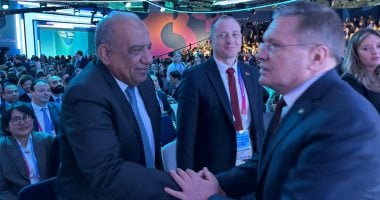 وزير الكهرباء: نعمل على نقل التكنولوجيا وتوطين صناعة الأنظمة والمعدات والمهمات