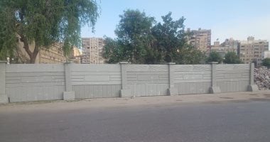 محافظ الجيزة: تركيب أسوار خرسانية بأرض المطاحن فى شارع فيصل لمنع إلقاء المخلفات